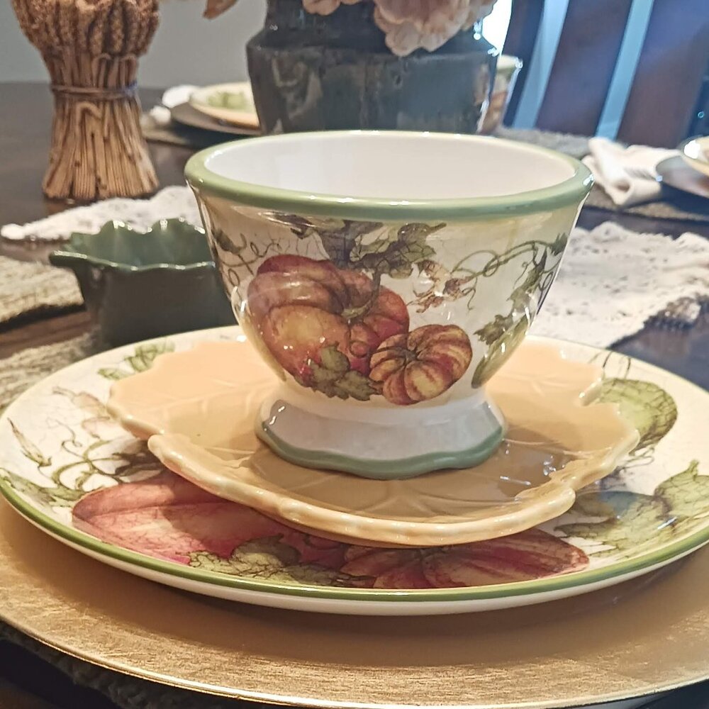 Pier 1 Harvest Garden soup/cereal bowls,  *Retired* set of four
